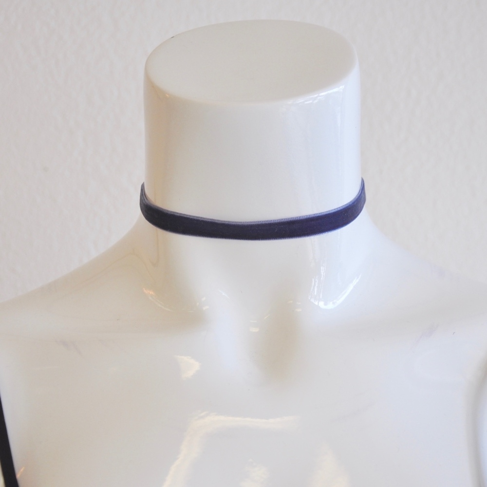 Velvet Choker